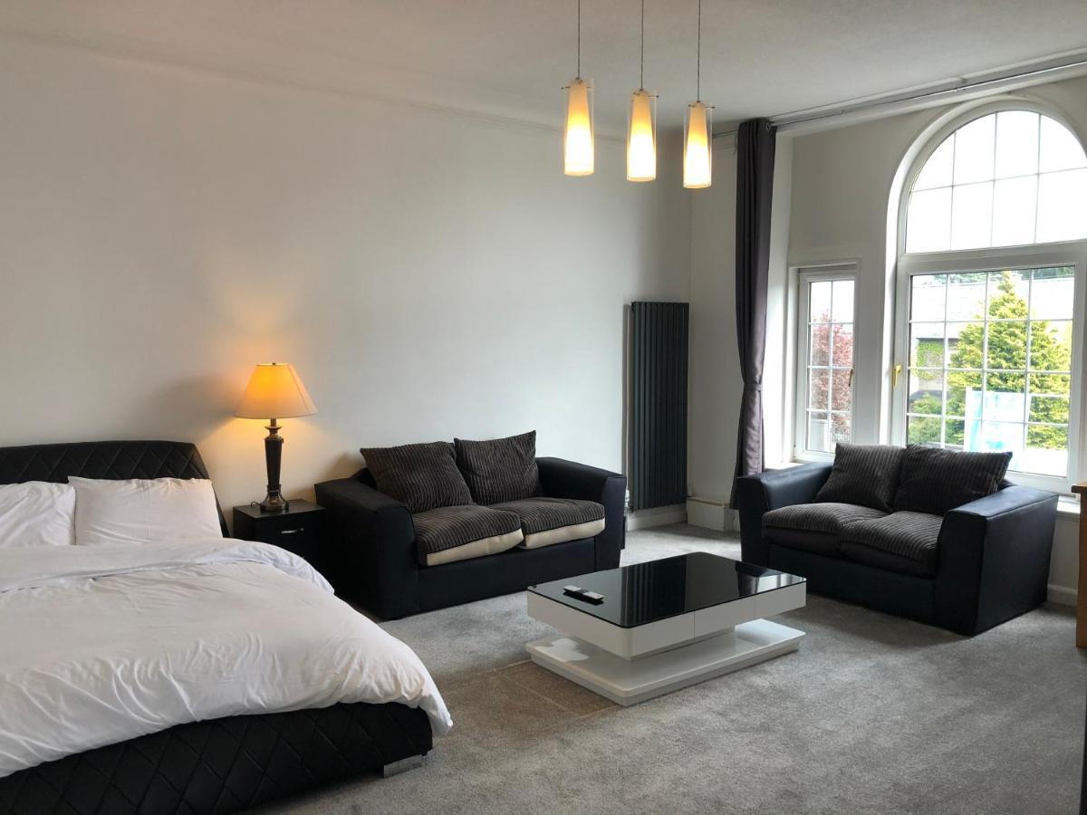 Premier 2 Bed Flat C Apartment Broxburn Exterior photo